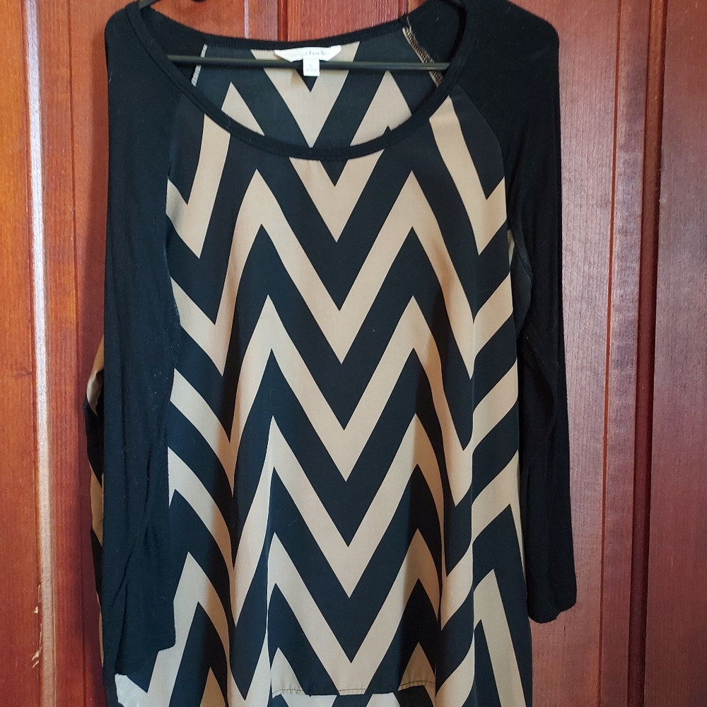 Charming Charlie 3/4 sleeve blouse. Size L.